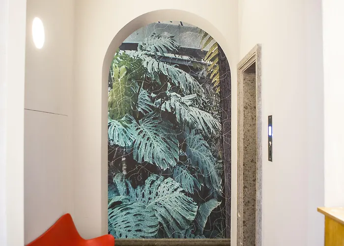 G-rough, Rome, A Member Of Design Roma