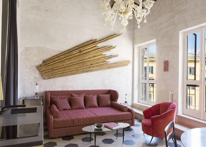G-rough, Rome, A Member Of Design Konukevi Roma