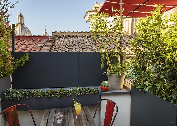 G-rough, Rome, A Member Of Design Roma